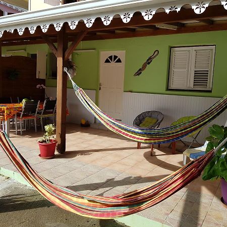 Bel Appartement - Proche Des Plages De Sainte Anne Bagian luar foto